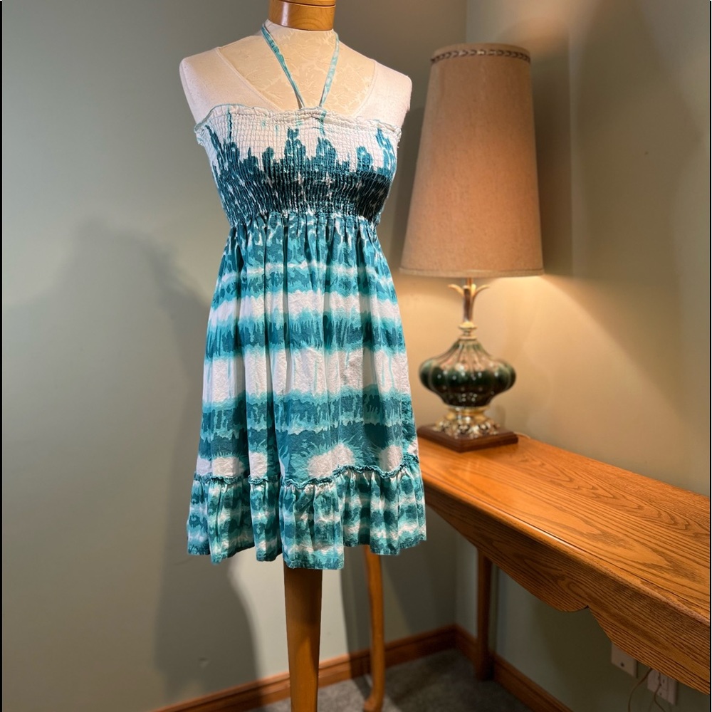 Gorgeous Beachy Dress